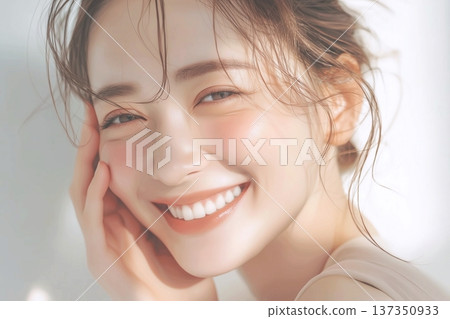 30多歲和40多歲擁有美麗肌膚的女性 137350933