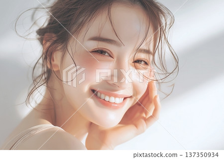 30多歲和40多歲擁有美麗肌膚的女性 137350934