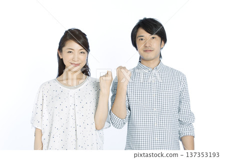 Couple doing guts pose Couple doing guts pose 137353193