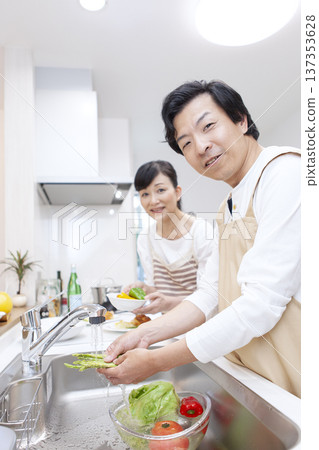 Couple doing cooking 137353628