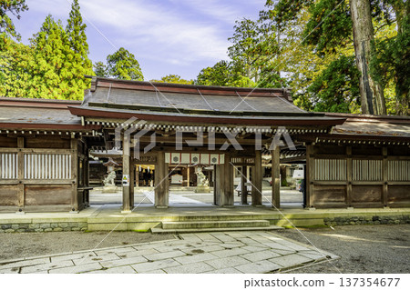 Hakusan Hime Shrine, Shinmon Gate, Hakusan City, Ishikawa Prefecture 137354677