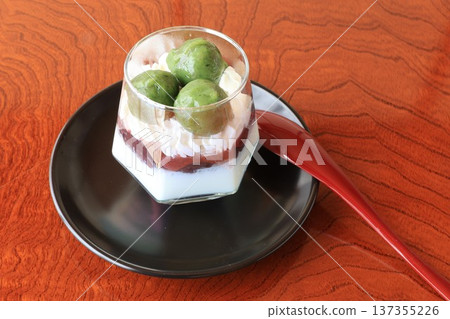Japanese-style parfait Japanese-style parfait 137355226
