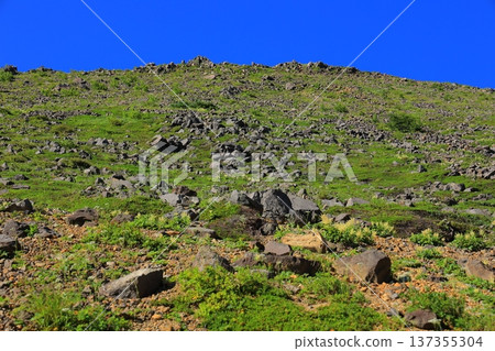 Climbing scenery of Mount Nasu Climbing scenery of Mount Nasu 137355304