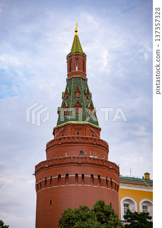 Vodovzvodnaya Tower of Moscow Kremlin against cloudy sky, historical Russian landmark 137357328