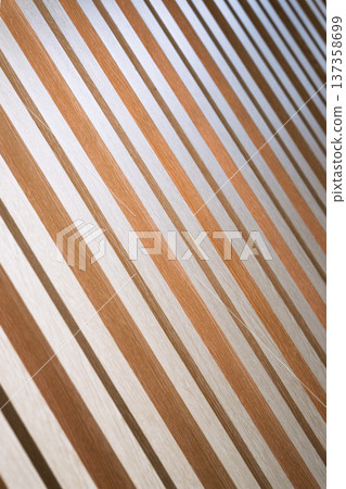 橙棕色和白色木紋面板條紋紋理 - 室內材質背景 137358699