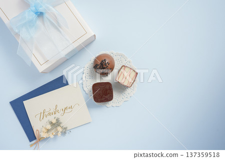 A thank you message card A thank you message card 137359518