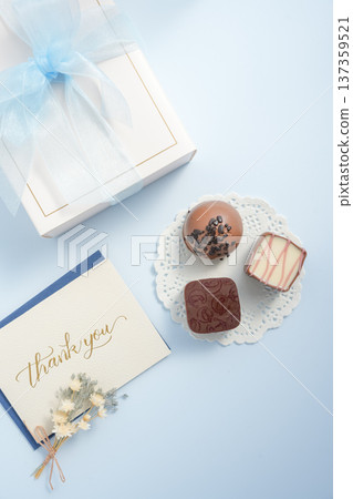 A thank you message card A thank you message card 137359521