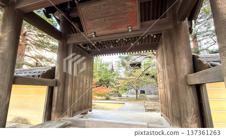 Scenery of Rurikoji Temple in Yamaguchi City, Yamaguchi Prefecture Scenery of Rurikoji Temple in Yamaguchi City, Yamaguchi Prefecture 137361263