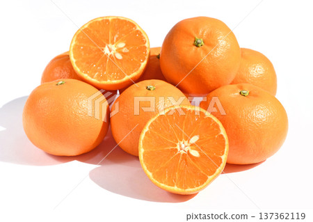 Citrus fruits (Asumi) Citrus fruits (Asumi) 137362119
