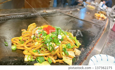 正宗大阪鐵板炒麵 正宗大阪鐵板炒麵 137362275