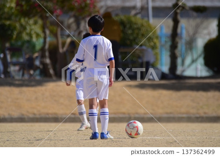 足球比賽 足球比賽 137362499