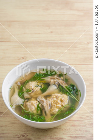 Chicken meatball and mizuna soup 137362550