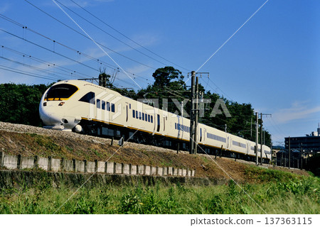 2007年:六列885系列海鷗號特快列車在鹿兒島本線上運行 2007年:六列885系列海鷗號特快列車在鹿兒島本線上運行 137363115