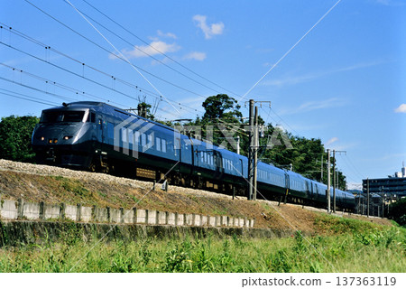 2007年:七列787系接力燕號特快列車在鹿兒島本線上運行 2007年:七列787系接力燕號特快列車在鹿兒島本線上運行 137363119