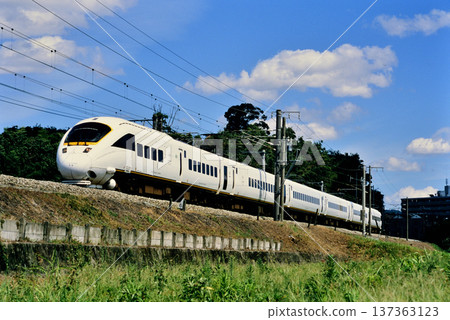 2007: Six 885 series Kamome express trains running on the Kagoshima Main Line 2007: Six 885 series Kamome express trains running on the Kagoshima Main Line 137363123