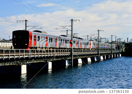 2007年：七列813系地方列車在鹿兒島本線上運行 137363130