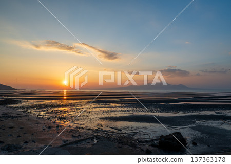 日落在御手洗海岸染上黃昏 137363178