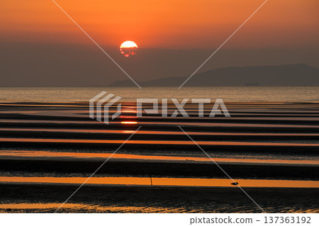 日落在御手洗海岸染上黃昏 137363192