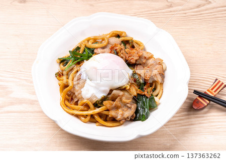 Pork and Kimchi Fried Udon Pork and Kimchi Fried Udon 137363262