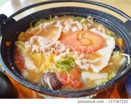 山梨縣特色蔬菜火鍋 137367193