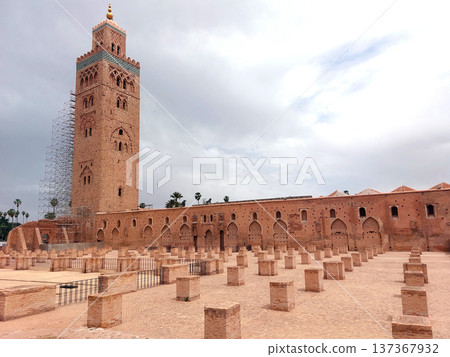 Koutobia mosque, Islamic landmark, Marrakesh, Morocco 137367932