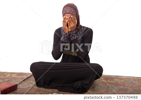 portrait of young muslim woman portrait of young muslim woman 137370498