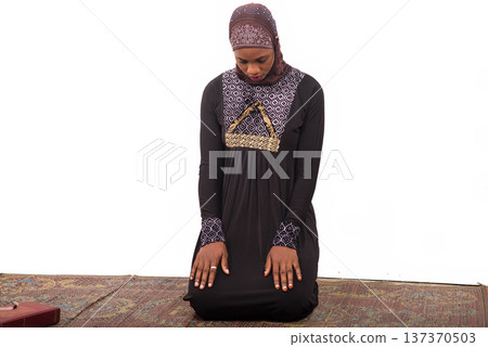 portrait of young muslim woman. portrait of young muslim woman. 137370503