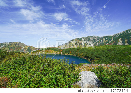 初秋的立山“禦庫裡池” 137372134