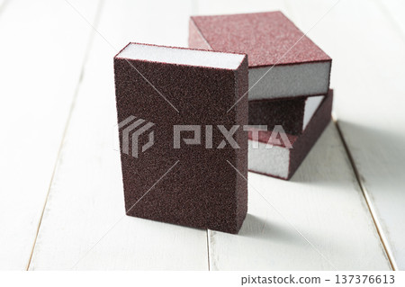 Sandpaper block Sandpaper block 137376613