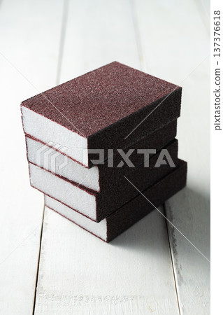 Sandpaper block Sandpaper block 137376618