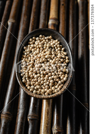 White pepper White pepper 137376984