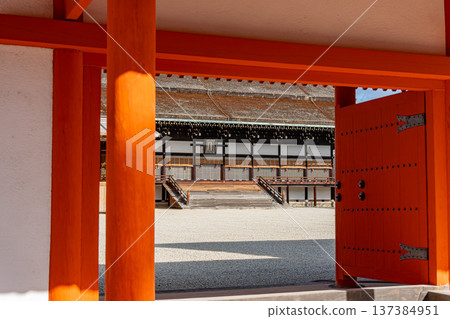 Shishinden, the central building of the Kyoto Imperial Palace in Kyoto, Japan 137384951