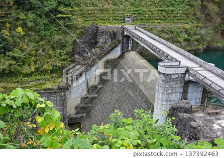 Stone hut dam Stone hut dam 137392463