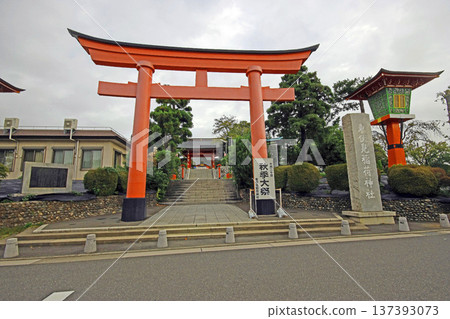 東伏見稻荷神社（東京西部） 137393073
