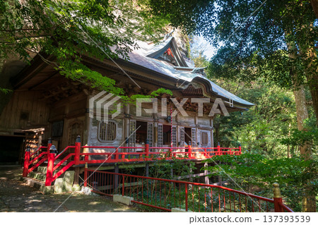 Inner Main Hall Okunoin on cliff at Futagoji temple, Kunisaki, Oita 137393539