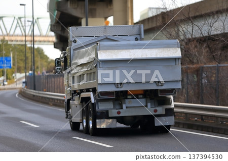 自卸車圖像 自卸車圖像 137394530