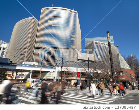 東京銀座數寄屋橋十字路口及有樂町馬里恩 東京銀座數寄屋橋十字路口及有樂町馬里恩 137396487