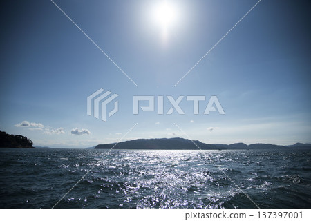 Ocean and Island Ocean and Island 137397001