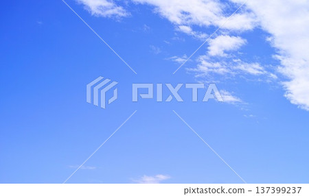 Blue sky and cloud image 137399237