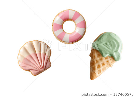 三個夏季主題餅乾模具圖案(地板圈、貝殼、冰淇淋),透明背景 三個夏季主題餅乾模具圖案(地板圈、貝殼、冰淇淋),透明背景 137400573
