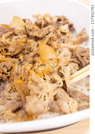 Delicious beef dumpling box lunch 137402761