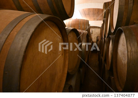 Indian winery, barrels 137404877