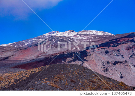 (Shizuoka Prefecture) Mount Fuji's first snowfall: View of the summit from the Hoei Crater (Shizuoka Prefecture) Mount Fuji's first snowfall: View of the summit from the Hoei Crater 137405473