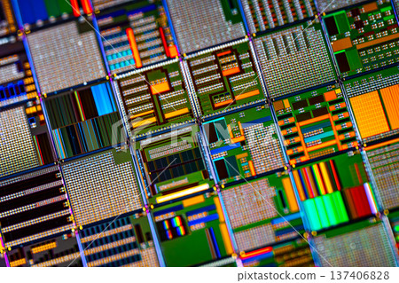 Silicon semiconductor wafer with integrated circuit die mosaic pattern. 137406828