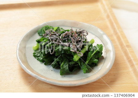 Pickled wild mustard greens Pickled wild mustard greens 137406904
