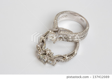 Two magnificent gold rings with large natural princess-cut or Square Modified Brilliant diamonds. Two magnificent gold rings with large natural princess-cut or Square Modified Brilliant diamonds. 137412089