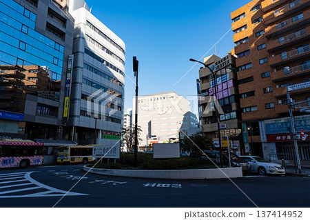 Scenery in front of Keio Hachioji Station, west side rotary, Myojincho, Hachioji City, Tokyo Scenery in front of Keio Hachioji Station, west side rotary, Myojincho, Hachioji City, Tokyo 137414952