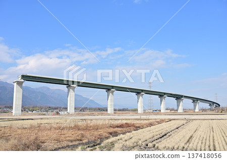 東海道環狀高速公路在養老站和北瀨站之間正在建設中。 137418056