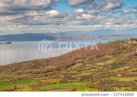 Tranquil Lake View Tranquil Lake View 137418889