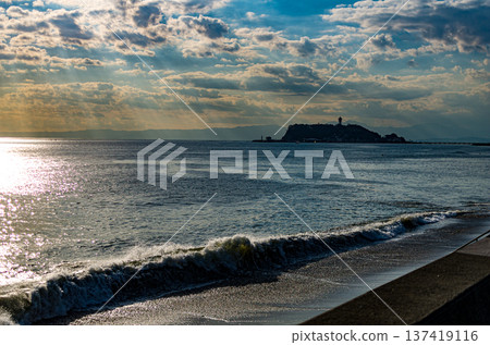 Enoshima wants from Shichirigahama Enoshima wants from Shichirigahama 137419116